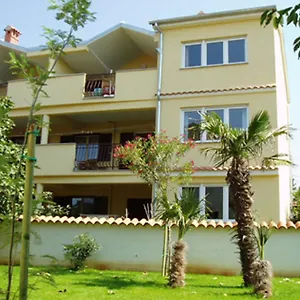 Nina Apartman Rovinj
